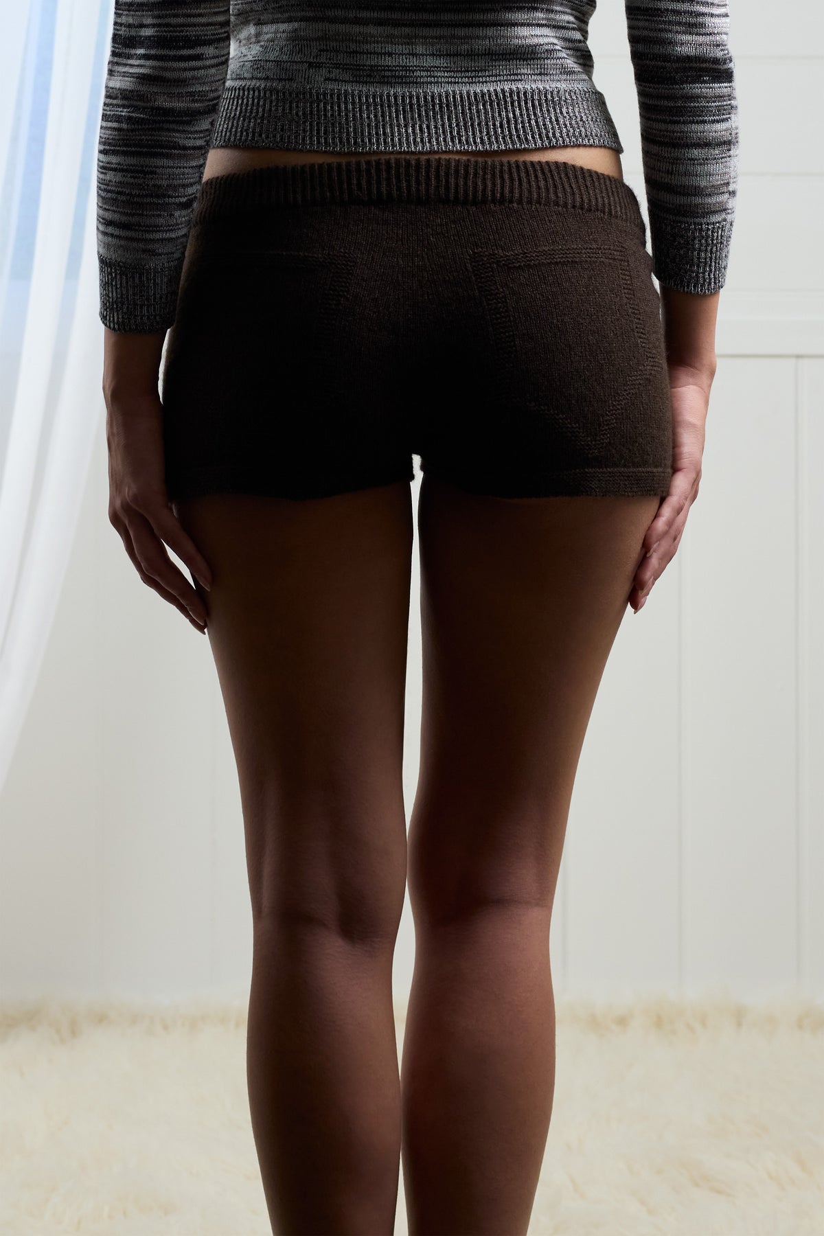 Fruitchouli Trompe L’Oeil Micro Shorts in Natural Brown Yak – Australian knitwear (Detail1)