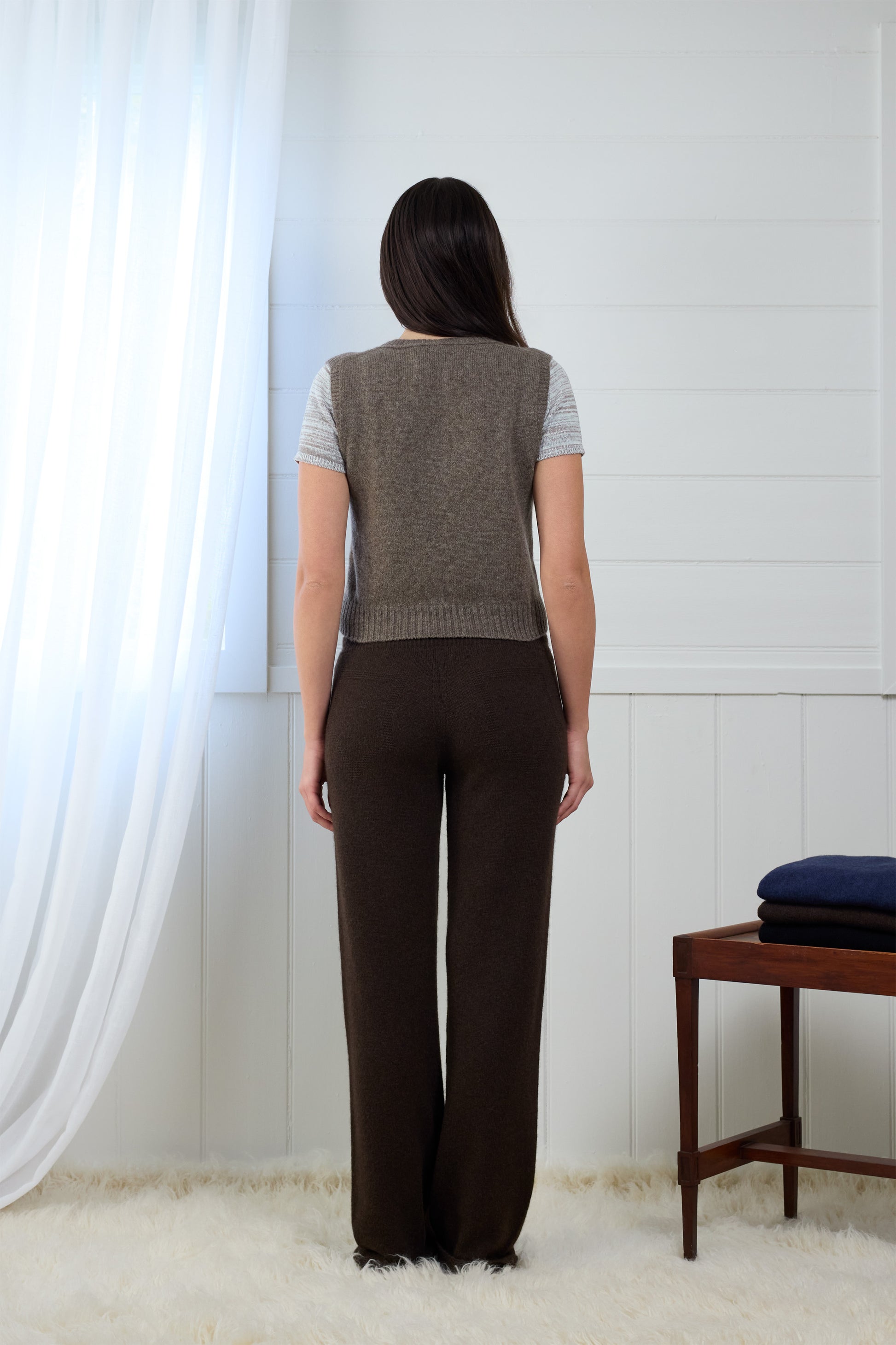 Fruitchouli V-Neck Vest in Natural Taupe Yak – Australian knitwear (Back)