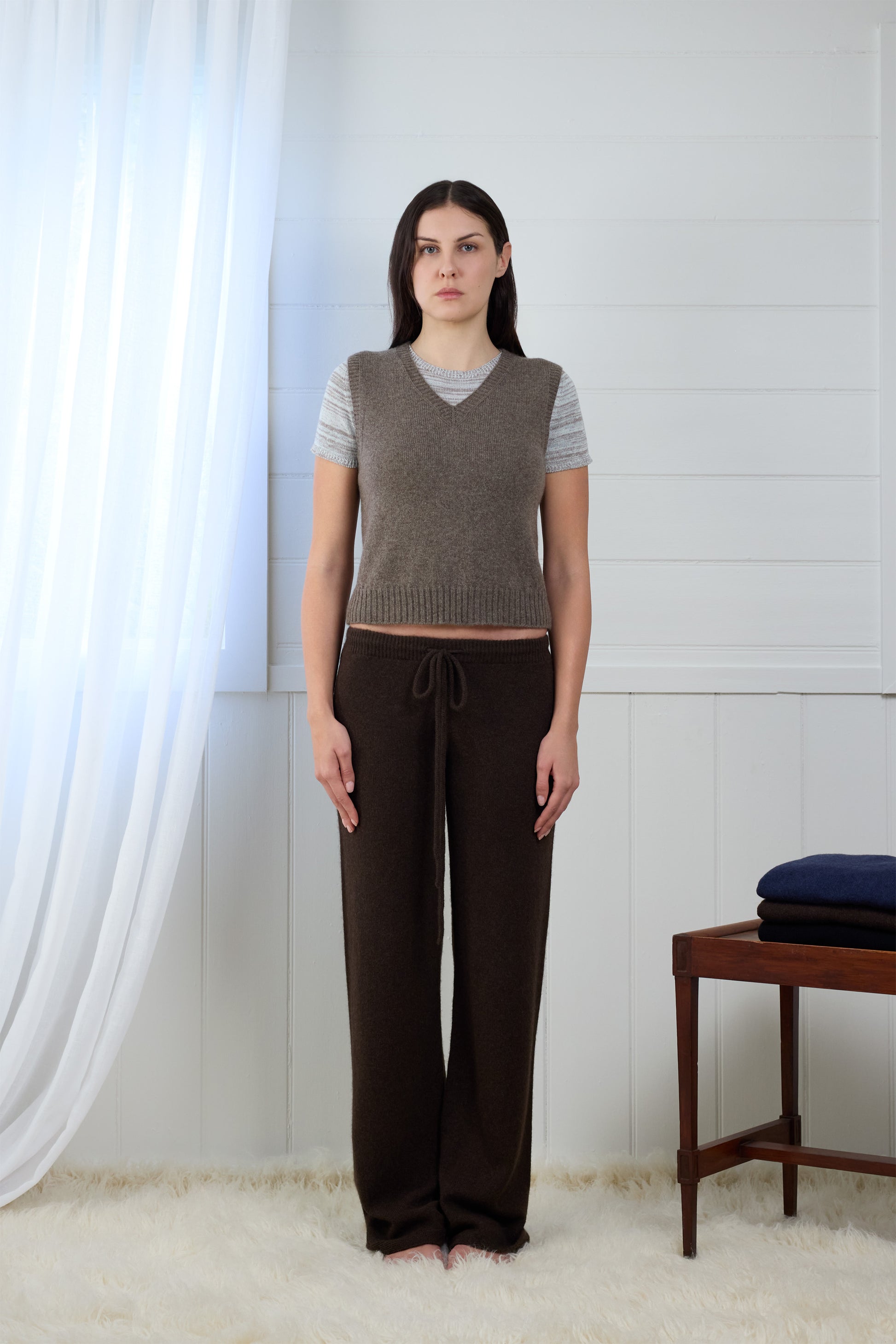 Fruitchouli V-Neck Vest in Natural Taupe Yak – Australian knitwear (Front)